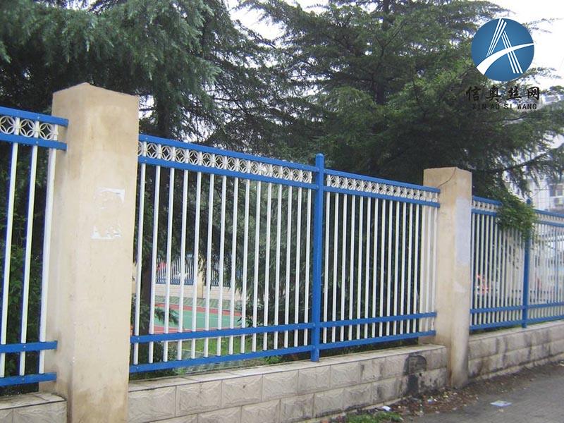 鋅鋼護欄--四橫杠(帶花環(huán))